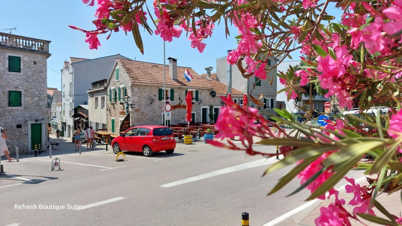 Refresh Boutique Suites - Central Point Vodice Esterno foto
