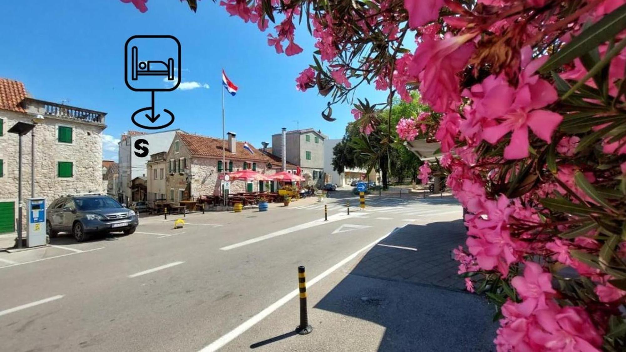 Refresh Boutique Suites - Central Point Vodice Esterno foto