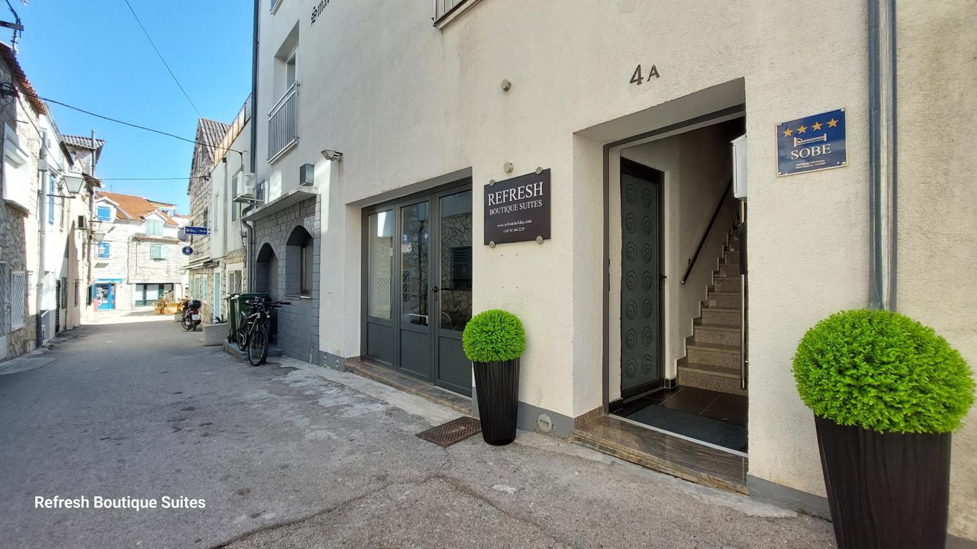 Refresh Boutique Suites - Central Point Vodice Esterno foto