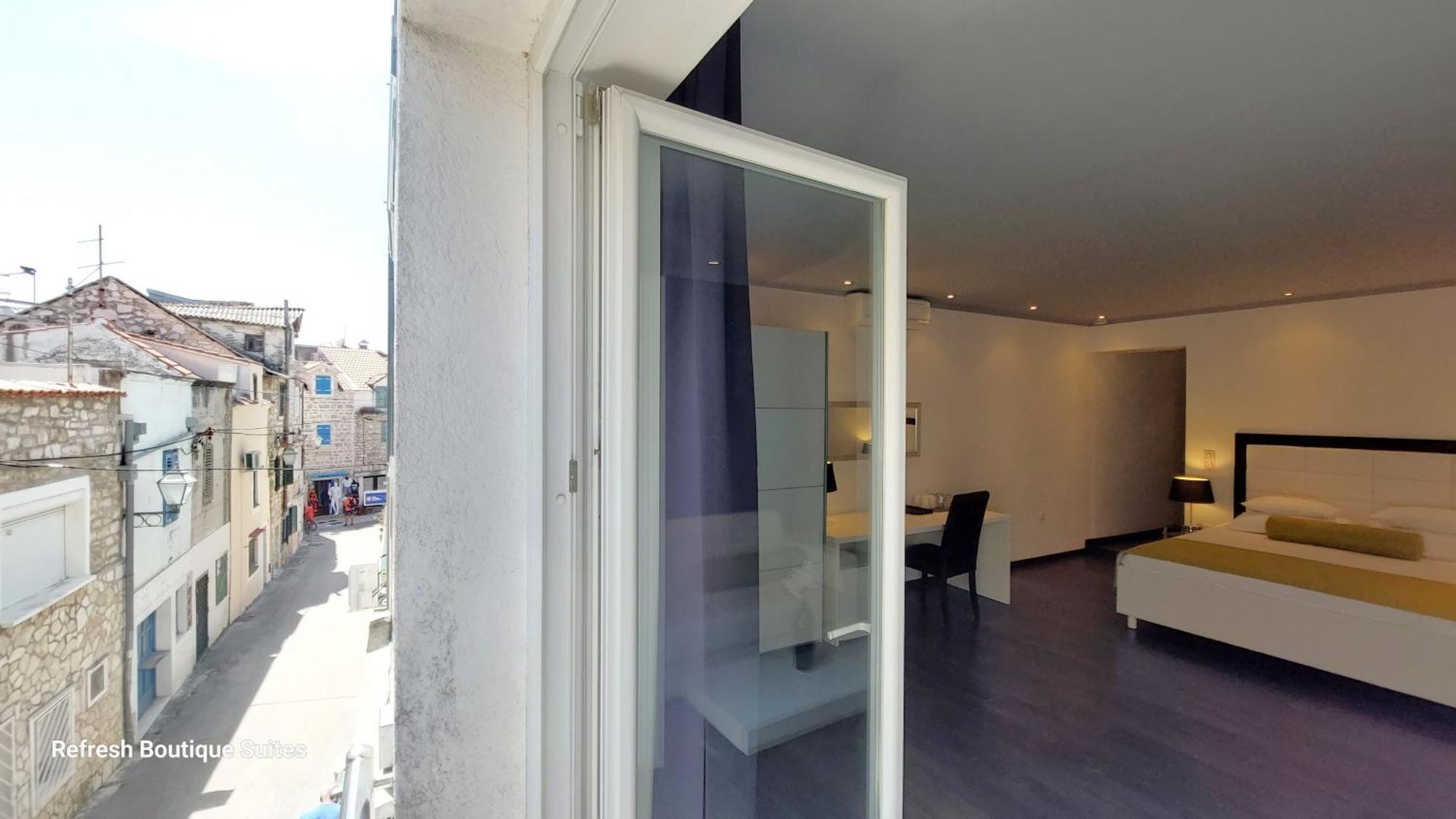 Refresh Boutique Suites - Central Point Vodice Esterno foto