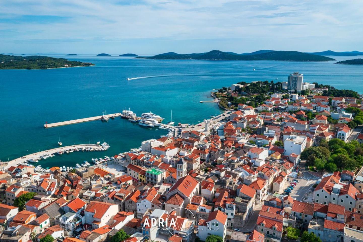 Refresh Boutique Suites - Central Point Vodice Esterno foto